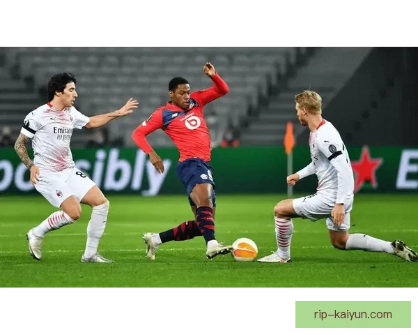 英超布恩迪亚状态回暖，近期表现稳健引人关注